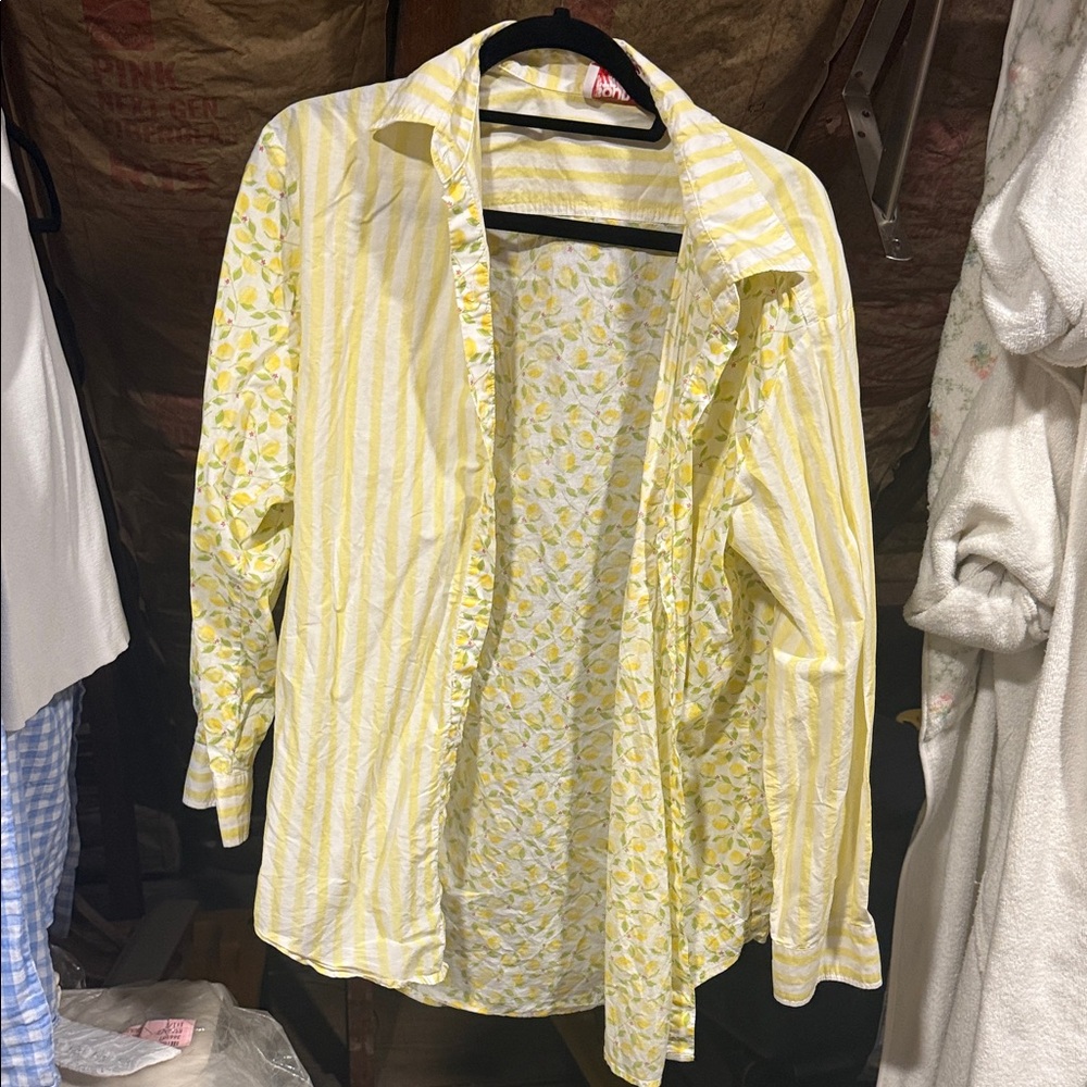 Solid & Striped Yellow Lemon Pattern Button Down … - image 1